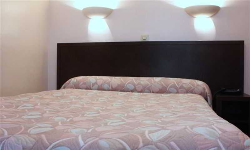 Hotel Anya ปารีส ภายนอก รูปภาพ